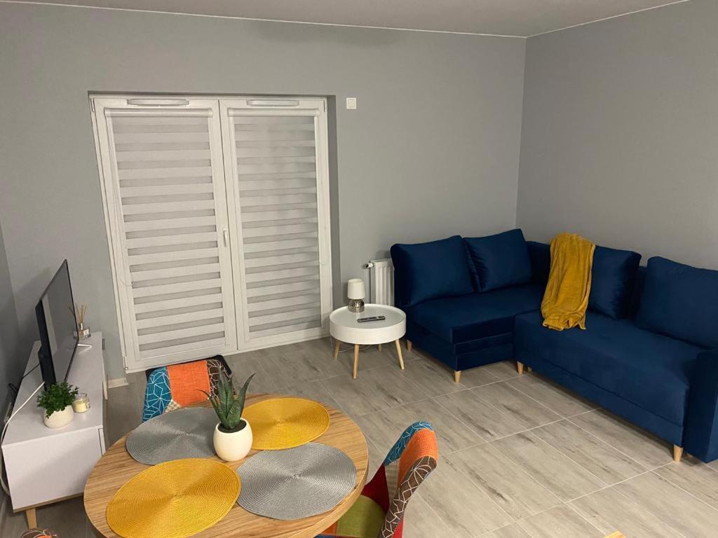 Urocza I Nowoczesna Kawalerka - W Poblizu Centrum